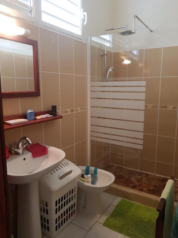 La Maison Aux Orchidees Пети-Бур Экстерьер фото